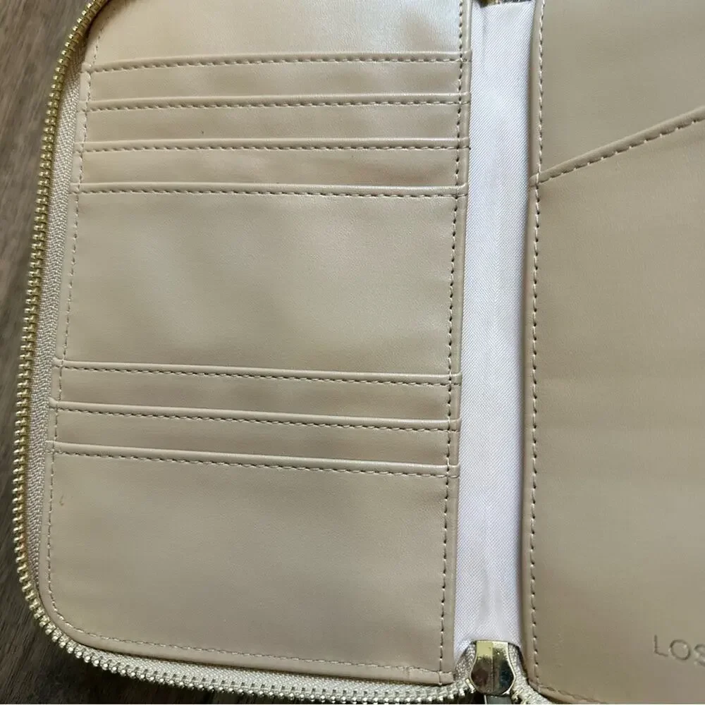 NEW! Lost + Wander Beige Wristlet Clutch,‎ Passport Holder, Travel, Beige